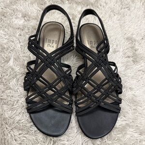 Impo Women's Black Strappy Sandals